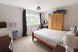 Bedroom- click for photo gallery
